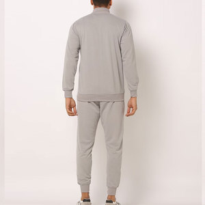 Conjuntos Deportivos para Hombre de Moda Urbana, Estilo Moderno, Ligeros y Ecológicos - Product Image 4