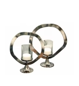 Bougeoir votif en métal décoratif moderne pour décoration d'ambiance de salles de séjour et de salles à manger - Product Image 1