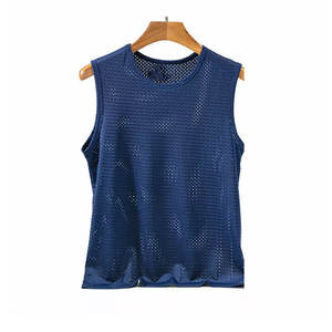 Camiseta sin mangas OEM 100 de poliéster para correr, camiseta de gimnasio ajustada, camiseta de gimnasio sostenible sin mangas para hombres - Product Image 5