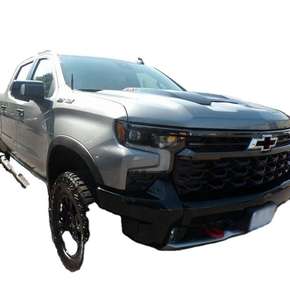 Chevrolet Silverado 1500 ZR2 2024 Usada en Excelente Estado, Cabina Doble, 4x4, Diésel, Cuero Oscuro, R17, Volante a la Izquierda, ACC, Automática - Product Image 1