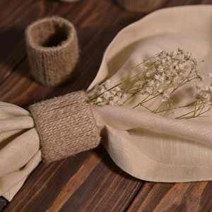 Anneau de serviette en jute modeste pour une décoration élégante de table de restaurant et un style de table quotidien pour la maison et les hôtels, vente en gros en provenance d'Inde - Product Image 1