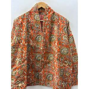 เสื้อแจ็คเก็ตคอร์ดูรอยสีส้มไหม้ลายดอกดาวเรืองปักมือ  แบบสั่งทำโลโก้ได้ ไซส์ XL  ทรงบอมเบอร์บุผ้านวม สำหรับฤดูใบไม้ร่วงและฤดูหนาว - Product Image 4
