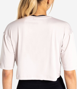 เสื้อครอปสตรีทรงหลวมขนาดใหญ่พิเศษแฟชั่นใหม่สีพื้นคอกลมนุ่มระบายอากาศได้ดีเสื้อครอปแบบเซ็กซี่ - Product Image 4