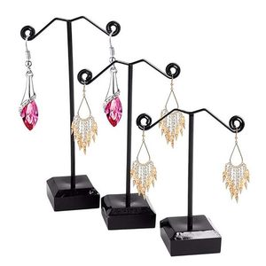 Private Branding Artistic Handcrafted Iron <b>Jewelry</b> Hanger With Leaf Pattern Perfect For Nature <b>Inspired</b> Home Decor And Storage - Product Image 4