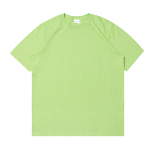 Le design à manches courtes de couleur unie de style japonais se sent lâche dans la rue, T-shirt oversize à col rond en pur coton pour hommes - Product Image 1