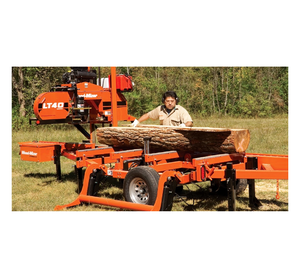 Scie à refendre horizontale Wood-Mizer LT40 à vendre avec un diamètre maximal de 36 pouces et un réservoir d'eau de 18 gallons pour la lubrification - Product Image 3