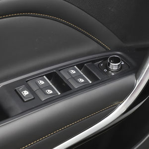 Meilleures ventes : Rétroviseur, plaquettes de frein, tableau de bord Bestune T77, jamais accidenté et prêt à être expédié - Product Image 5