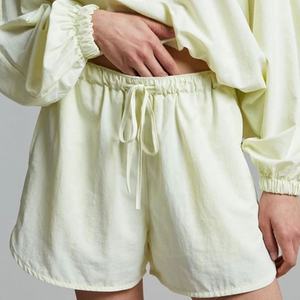 Ensembles courts pour femmes, deux pièces, polyester, haut à manches longues et short, ensemble coupe-vent, ensembles assortis pour femmes 2026 - Product Image 4
