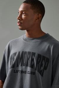 Camiseta Oversize para Hombre, Estilo Deportivo, con Efecto Teñido, Hombros Caídos, Transpirable, Hecha en Pakistán - Product Image 3