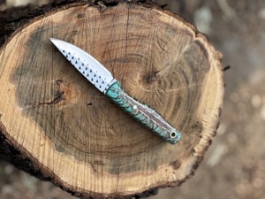 Cuchillo de caza de hoja fija personalizado de acero de Damasco Skinner con funda para actividades al aire libre de supervivencia Bushcraft - Product Image 5