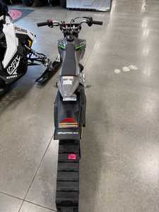 Kawasaki KLX 110R Dirt Bike Moto d'occasion 2024 Personnalisable Support ODM Grade DIY Garantie 5 ans Origine américaine à vendre - Product Image 2