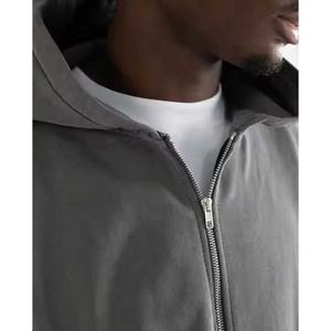 เสื้อฮู้ดผู้ชายแบบสั่งทำผ้าฝ้ายระบายอากาศมีซิปยาวผลิตจากโรงงาน - Product Image 2