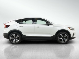 C40 Recharge Pure Electric Twin Plus 2023 d'occasion en bon état à vendre Exportations mondiales - Product Image 4