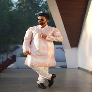 Kurta pyjama pour homme en coton PC tendance avec impression ombrée et broderie, prix de gros, achat en ligne en Inde - Product Image 1