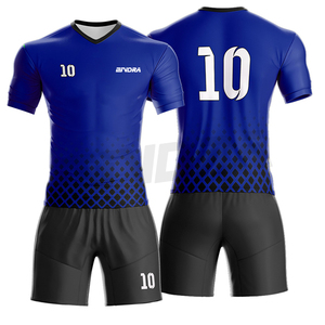 Maillot de football rouge avec short, ensemble confortable, tissu respirant et léger pour une performance de séchage rapide, vêtements d'entraînement, jeu quotidien - Product Image 3