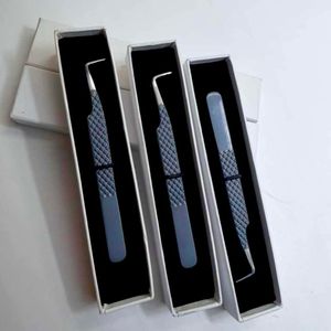 Pince à épiler pour extensions de cils GETUP BROSONS IMPEX, longue, à pointe lisse à 90 degrés, revêtement en poudre grise, acier inoxydable - Product Image 1