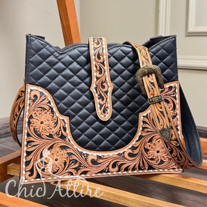 Nuevo bolso de mensajero cruzado de cuero acolchado con herramientas para mujer, bolso de hombro con cierre de lazo de cuero y diamantes grandes - Product Image 1