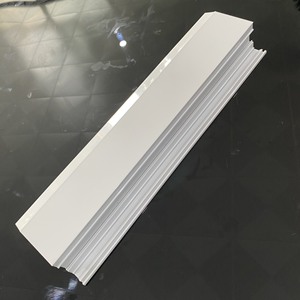 Profil de contour personnalisé pour le cadre, rail en T, en aluminium, Max, noir, argent, blanc, OEM, Surface dorée, Surface de Film - Product Image 3