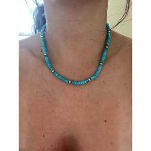 Collier de perles en turquoise de Kingman Navajo et argent sterling, idéal pour un cadeau - Product Image 2