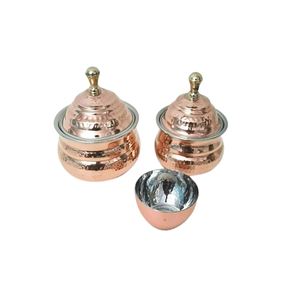 Lot de 3 plats de service chauffants de différentes tailles en acier et cuivre martelé avec couvercle en verre - Product Image 3