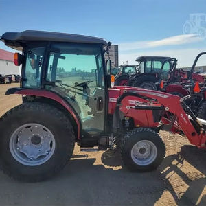 2023 MASSEY FERGUSON 1840M Tractor Usado - Product Image 1
