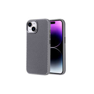 Étui SAFA Troy en fibre de carbone argentée de luxe Netzy pour iPhone 14 Plus compatible MagSafe, matériau PC rigide brillant, emballé - Product Image 1