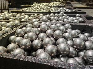 High Quality High Chrome Customizable Grinding Ball for Power Mining OEM Design with <b>Casting</b> Application for Vietnam - Product Image 4