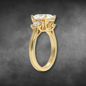 Anillo de compromiso de oro con tres piedras de diamante cultivado en laboratorio, corte princesa, para mujer, certificado IGI, joyería fina, diseño nupcial elegante - Product Image 2