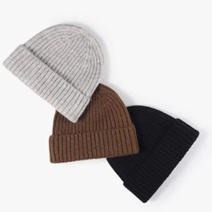 Venta al por mayor de gorros de invierno de jacquard para hombres y mujeres con logotipos personalizados de negocios y playa estilo transpirable diseño impermeable - Product Image 2