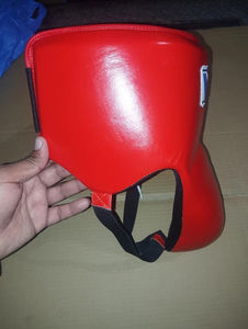 Protector Inguinal de Piel de Vacuno Genuina de Primera Calidad, Color Rojo Ganador, Logotipo Personalizado Bordado, Protector Inguinal para Kickboxing y Sparring - Product Image 5