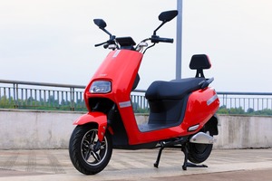 Elegante patinete eléctrico L3 con batería de plomo ácido de 48V 28AH Pantalla digital de 48V Bluetooth y funciones inteligentes de sensor - Product Image 4