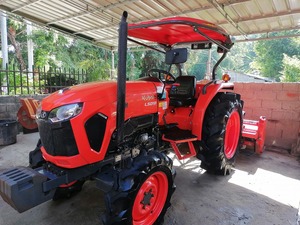 Ventas con descuento en el Tractor de ruedas L5018 M108S con componentes de cojinete de motor de 50HP engranaje y bomba a la venta - Product Image 2