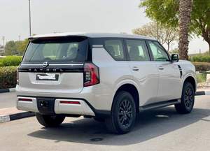 Nuovissimo 2025 NI SSAN PATROL STANDARD 425HP SUV 3.5L TWIN TURBO V6 cambio automatico a 9 marce AWD - Product Image 5