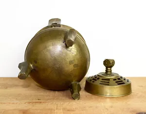 เตาเผาเครื่องหอมบาคูร์ทองเหลืองคุณภาพพรีเมียม |   เพิ่มบรรยากาศบ้านด้วยกลิ่นหอมแบบราชวงศ์ 100% จากธรรมชาติ - Product Image 2