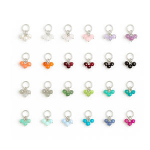 Breloques de perles de pierres précieuses plaquées argent 3 pendentifs de grappe de perles pour la fabrication de bijoux, breloques de pierre de naissance faites à la main - Product Image 1