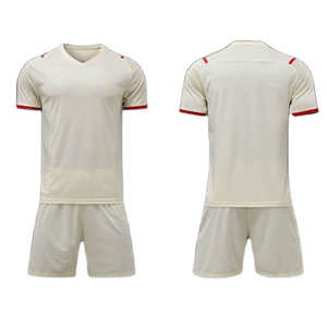 Maillot de football pour hommes de qualité du fabricant avec logo personnalisé Uniforme de vêtements de sport de couleur unie avec design personnalisé Nom de l'équipe du club - Product Image 5