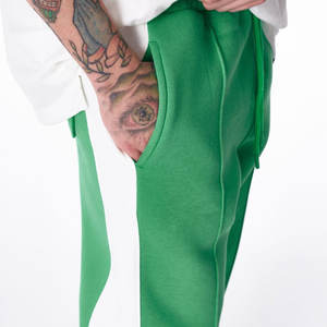 Pantalons de jogging personnalisés en coton molletonné lourd, unis ou brodés, usine OEM - Product Image 4