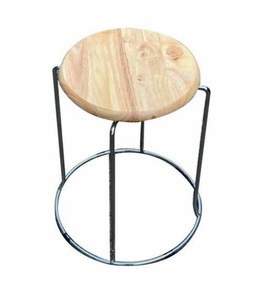 Base en métal et fer avec dessus en bois Table d'appoint pour café Table basse d'appoint décorative unique pour la maison et le mobilier - Product Image 1