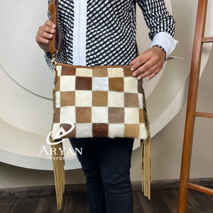 กระเป๋าหนังวัวแท้สำหรับผู้หญิงกระเป๋าถือดีไซน์กระดานลายตารางของผู้ผลิตหนังวัวหรูหรางานตามสั่ง - Product Image 1