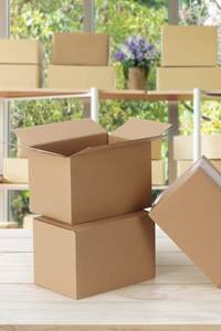 Vente en gros de boîtes d'emballage en carton ondulé de qualité supérieure avec logo personnalisé du Vietnam Dossiers Boîtes en papier à bon prix - Product Image 4