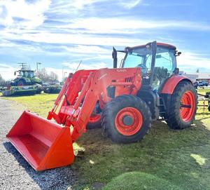 รถแทรกเตอร์ล้อ M7-132 Deluxe 4WD 130 แรงม้า ปี 2020 พร้อมระบบเกียร์  ประกอบด้วยเครื่องยนต์และส่วนประกอบปั๊ม - Product Image 4