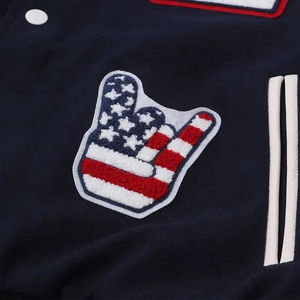 Chaquetas Varsity para Hombre OEM, Calidad Premium, Cuerpo de Lana, Mangas de Cuero, Logotipo Personalizado Bordado, Chaqueta Larga Cálida y Transpirable - Product Image 5