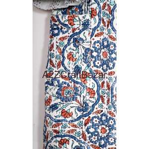 Robe pour femme en tissu non tissé imprimé numérique floral, col en V, cordon de serrage, manches trois quarts, douce, respirante, séchage rapide - Product Image 3