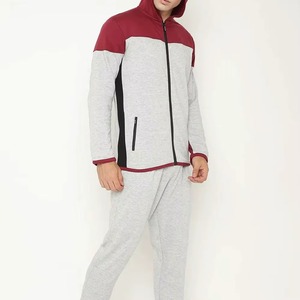 Ensemble de vêtements de sport pour homme haute performance, survêtement respirant pour les sports de plein air - Product Image 2