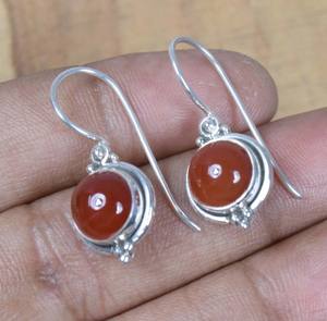 Boucles d'oreilles pendantes en argent sterling 925 faites à la main pour femmes Cabochon en onyx rouge lisse 10mm lunette réglage tenue quotidienne pour mariage - Product Image 2