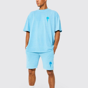Meilleures ventes, ensemble short 2 pièces d'été décontracté avec logo personnalisé, ensembles courts surdimensionnés pour hommes avec broderie - Product Image 1