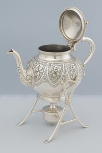 Venta caliente Nuevo diseño Tetera de cobre con soporte Patrón de ganado Forma cuadrada para uso en la cocina - Product Image 5