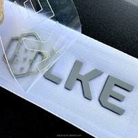 Étiquette thermocollante en silicone 3D épaisse personnalisée, patch logo en caoutchouc souple lavable pour vêtements, impression de vêtements personnalisés