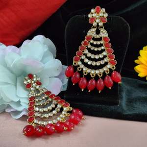 ต่างหูหินฟิวชั่น Kundan ฝังหินแต่ละก้อนที่มีความแม่นยำและดูแลหรูหราและสมบูรณ์แบบสำหรับโอกาสพิเศษ - Product Image 1