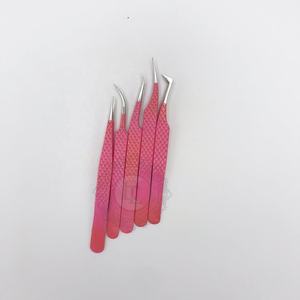 Custom Logo Blush <b>Pink</b> <b>Powder</b> Coating Eyelash Tweezers Stainless Steel Silver Tip Sustainable Diamond Grip Pattern Custom Logo - Product Image 3